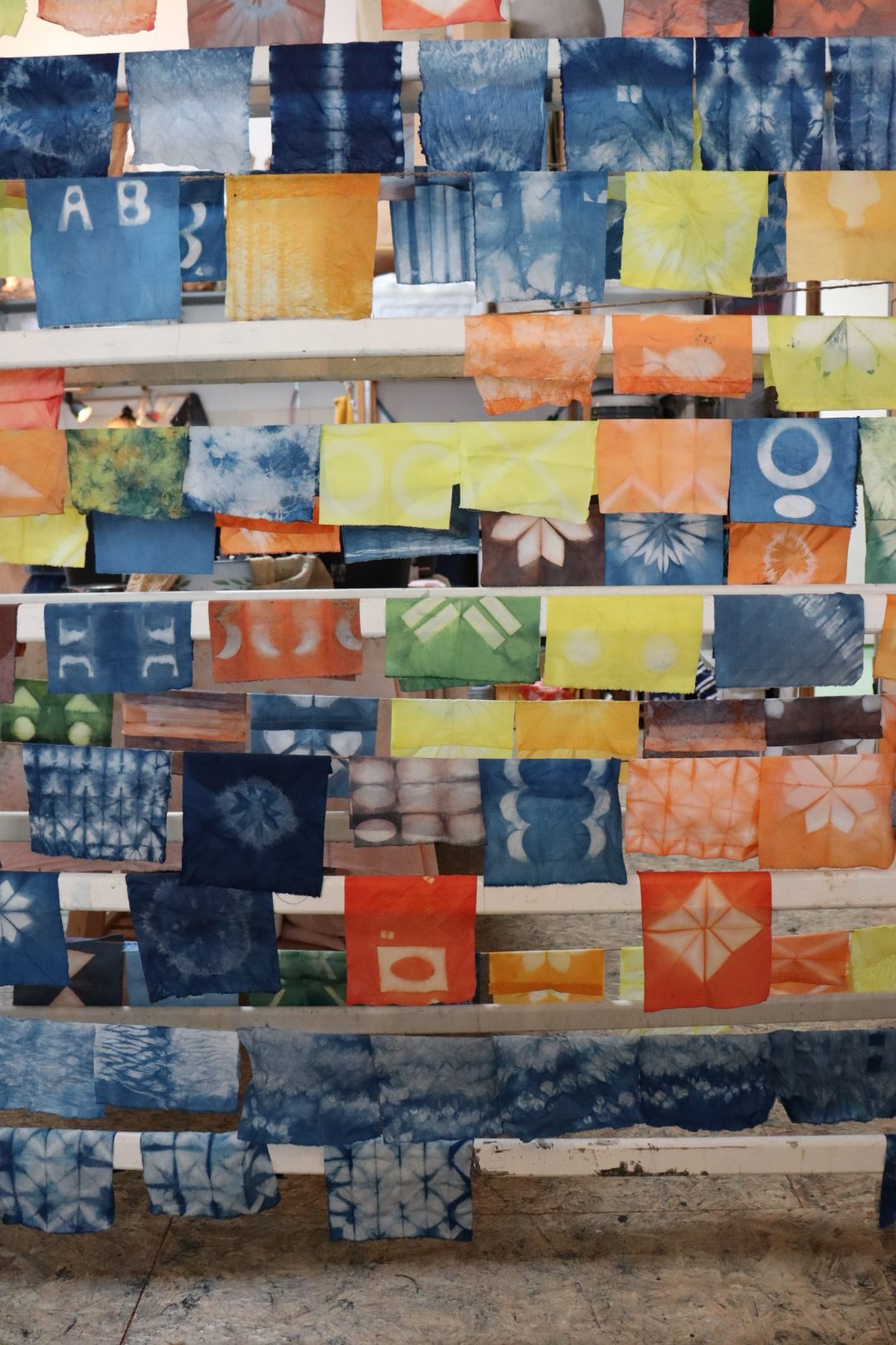 Verf je eigen shibori feestslinger, duo-worksop 18 oktober 11:00 tot 12:30 - Afbeelding 10